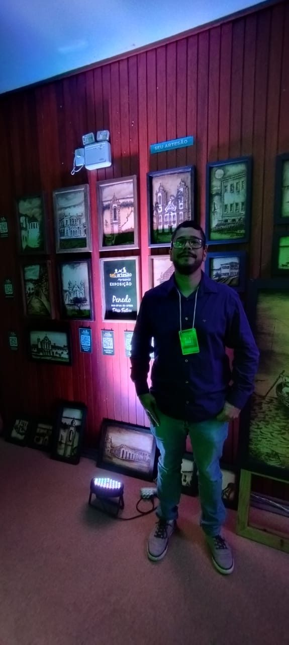 Jay Anderson Ferreira do Amorim, fundador do Seu Artesão